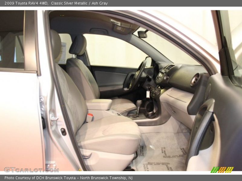Classic Silver Metallic / Ash Gray 2009 Toyota RAV4 4WD