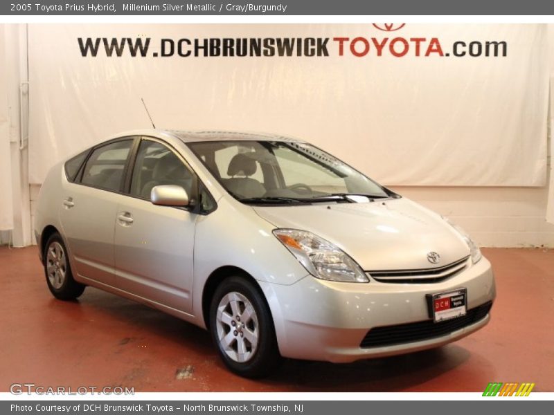 Millenium Silver Metallic / Gray/Burgundy 2005 Toyota Prius Hybrid