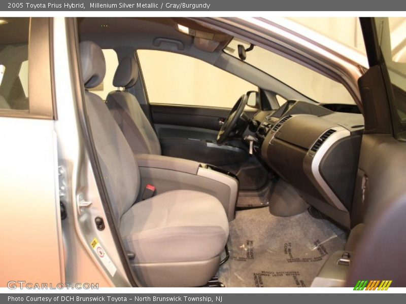 Millenium Silver Metallic / Gray/Burgundy 2005 Toyota Prius Hybrid
