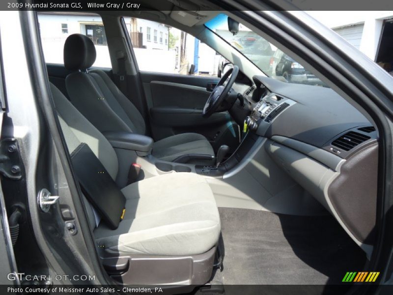 Willow Gray / Gray 2009 Hyundai Sonata GLS
