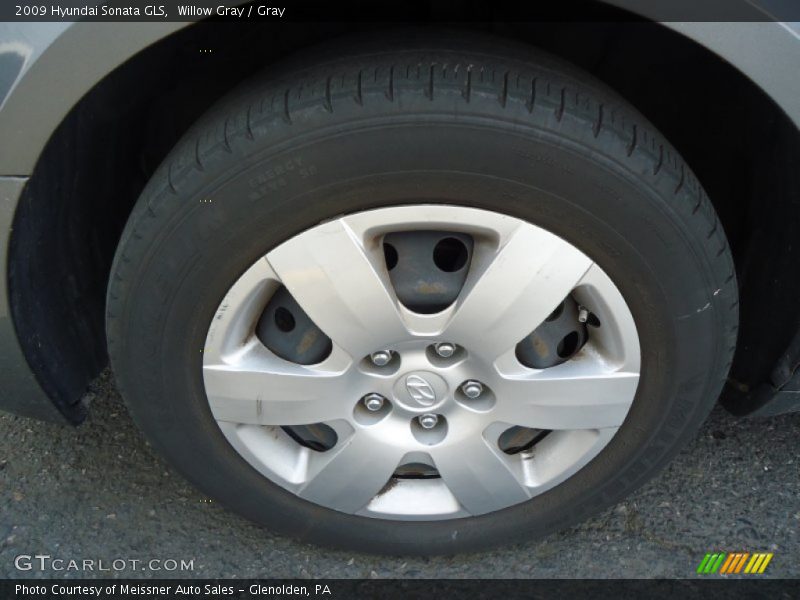 Willow Gray / Gray 2009 Hyundai Sonata GLS
