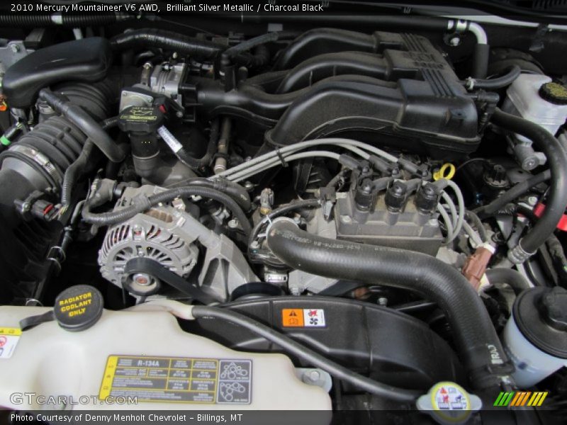 Brilliant Silver Metallic / Charcoal Black 2010 Mercury Mountaineer V6 AWD