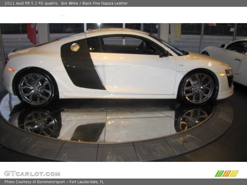 Ibis White / Black Fine Nappa Leather 2011 Audi R8 5.2 FSI quattro