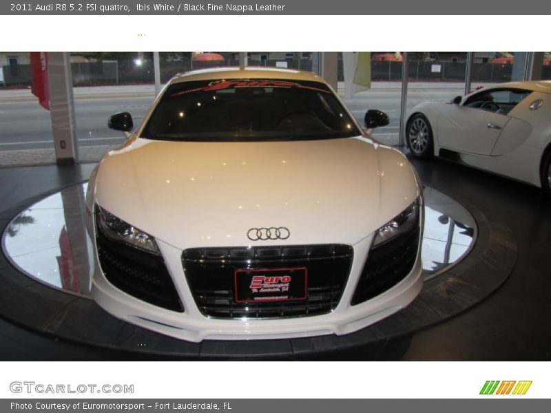 Ibis White / Black Fine Nappa Leather 2011 Audi R8 5.2 FSI quattro