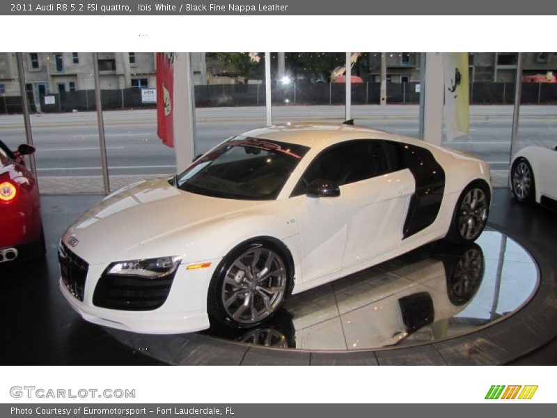 Ibis White / Black Fine Nappa Leather 2011 Audi R8 5.2 FSI quattro