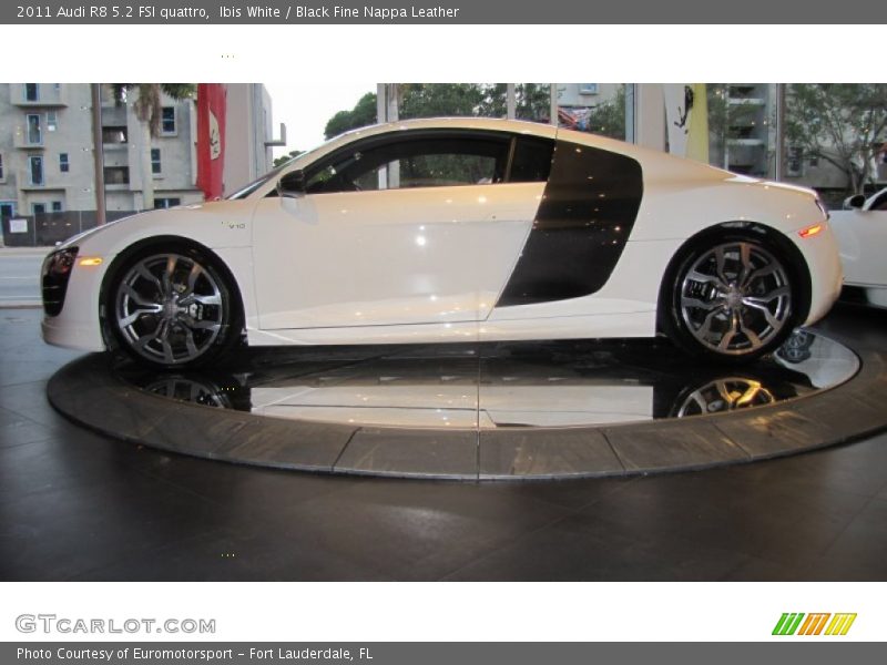 Ibis White / Black Fine Nappa Leather 2011 Audi R8 5.2 FSI quattro