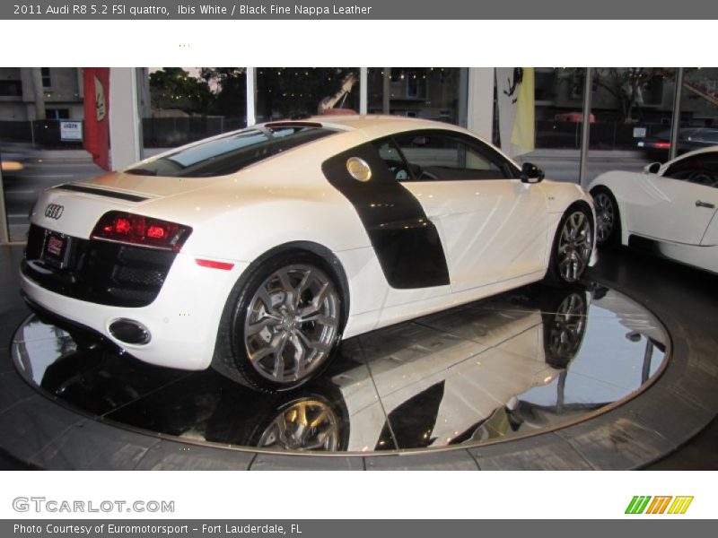 Ibis White / Black Fine Nappa Leather 2011 Audi R8 5.2 FSI quattro