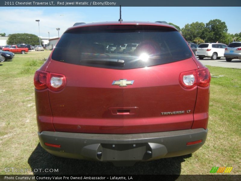 Red Jewel Metallic / Ebony/Ebony 2011 Chevrolet Traverse LT