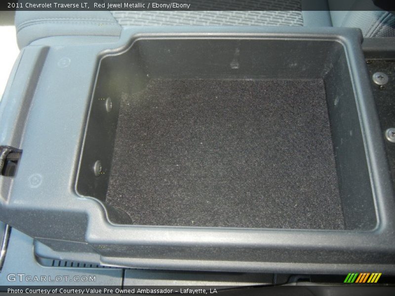 Red Jewel Metallic / Ebony/Ebony 2011 Chevrolet Traverse LT