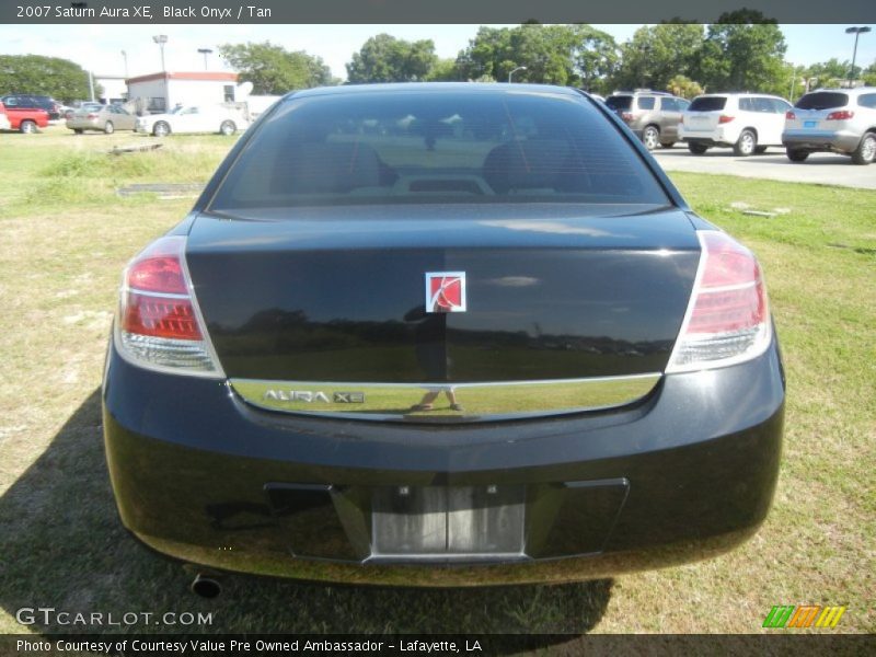 Black Onyx / Tan 2007 Saturn Aura XE