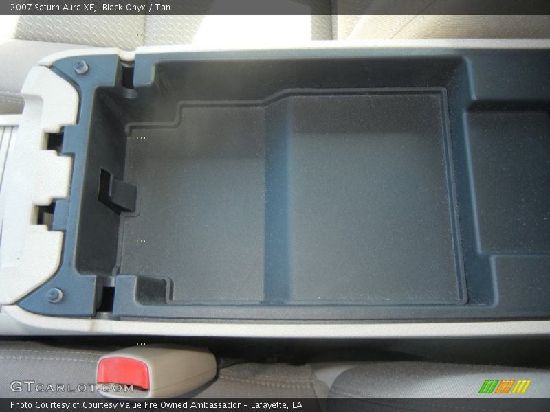Black Onyx / Tan 2007 Saturn Aura XE