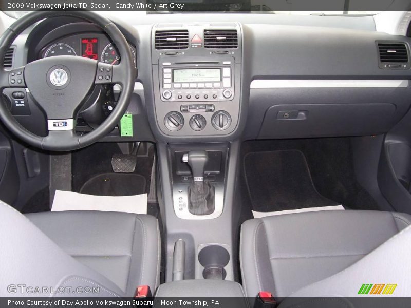 Candy White / Art Grey 2009 Volkswagen Jetta TDI Sedan