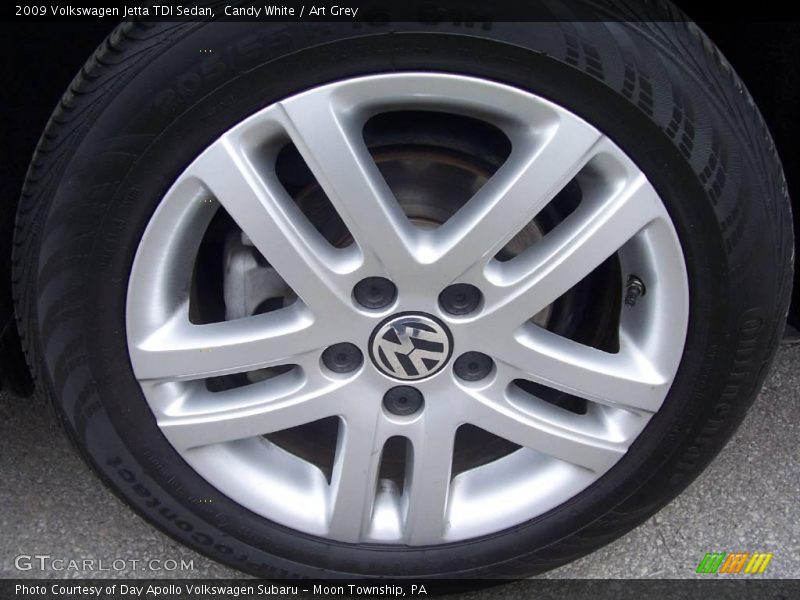 Candy White / Art Grey 2009 Volkswagen Jetta TDI Sedan
