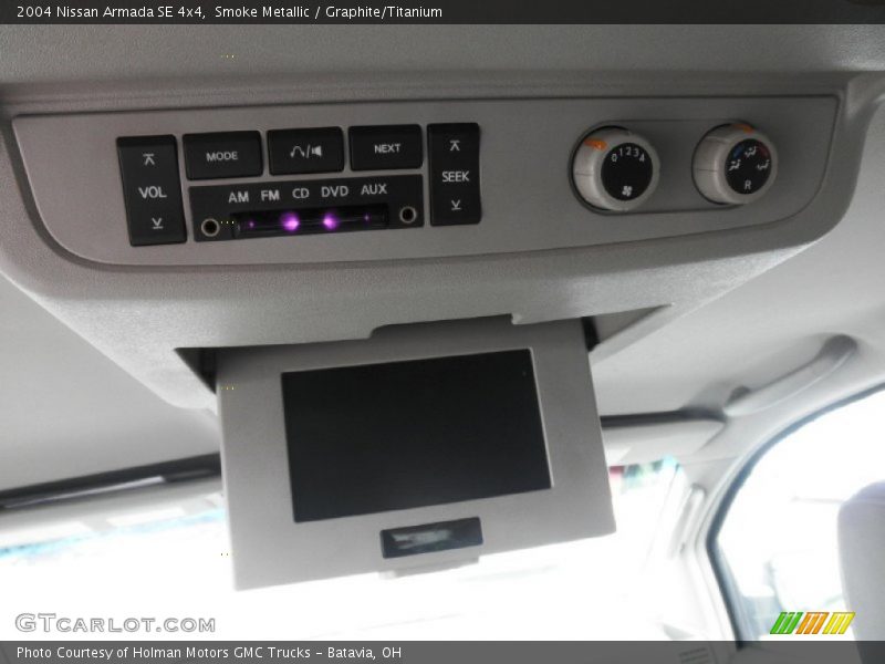 Smoke Metallic / Graphite/Titanium 2004 Nissan Armada SE 4x4