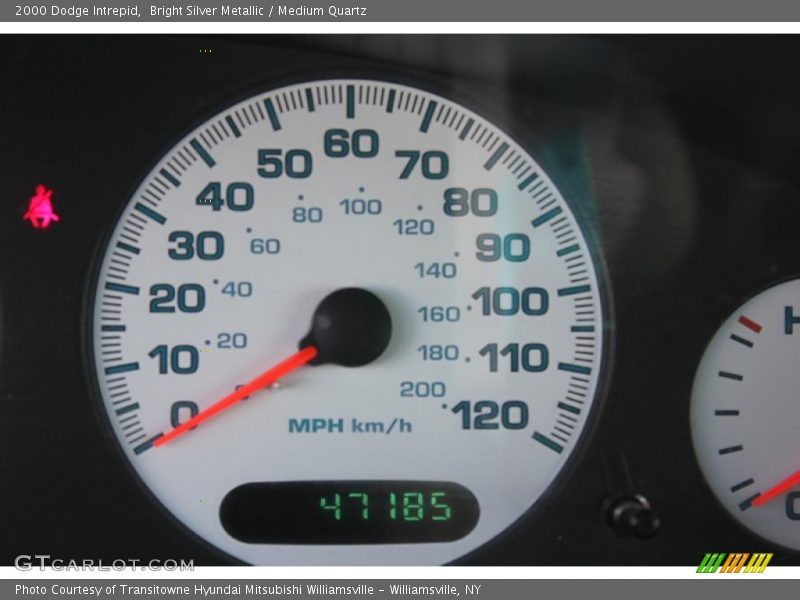 Bright Silver Metallic / Medium Quartz 2000 Dodge Intrepid