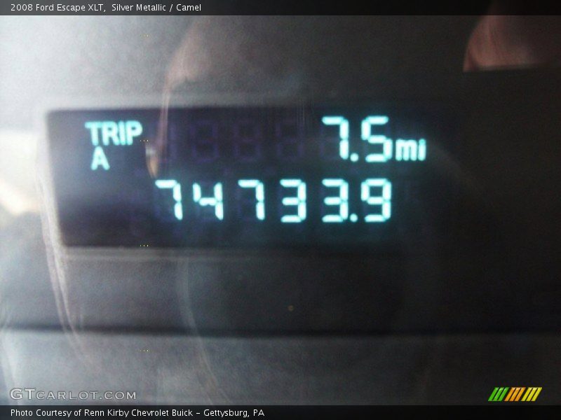 Silver Metallic / Camel 2008 Ford Escape XLT