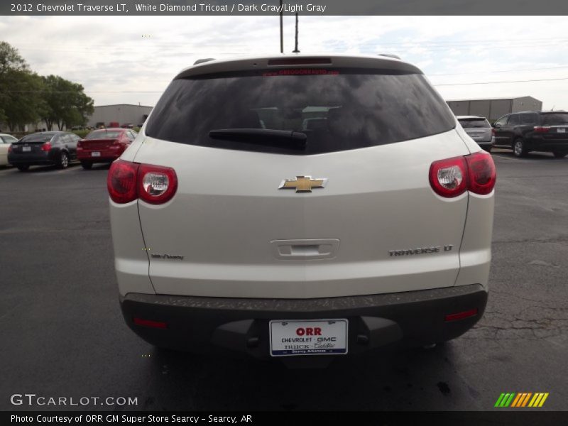 White Diamond Tricoat / Dark Gray/Light Gray 2012 Chevrolet Traverse LT