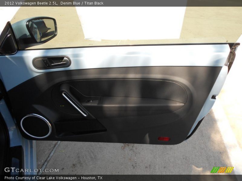Denim Blue / Titan Black 2012 Volkswagen Beetle 2.5L