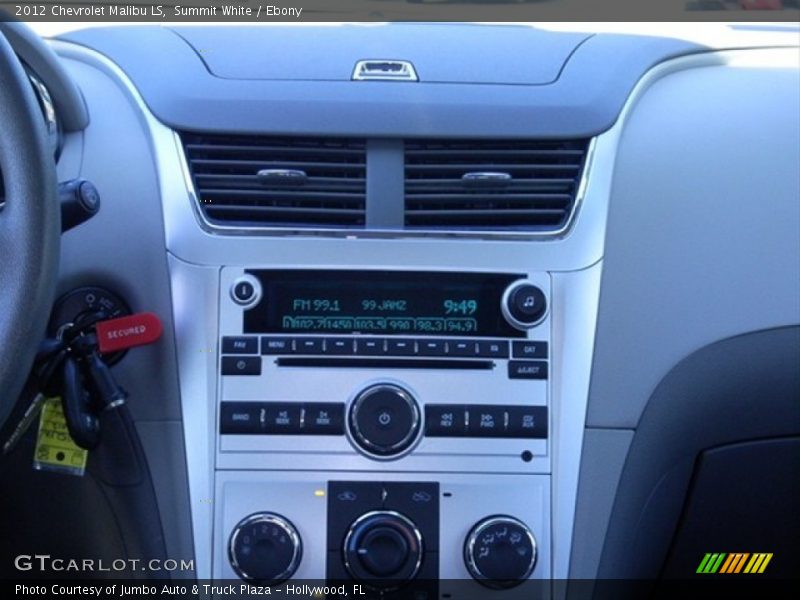 Summit White / Ebony 2012 Chevrolet Malibu LS