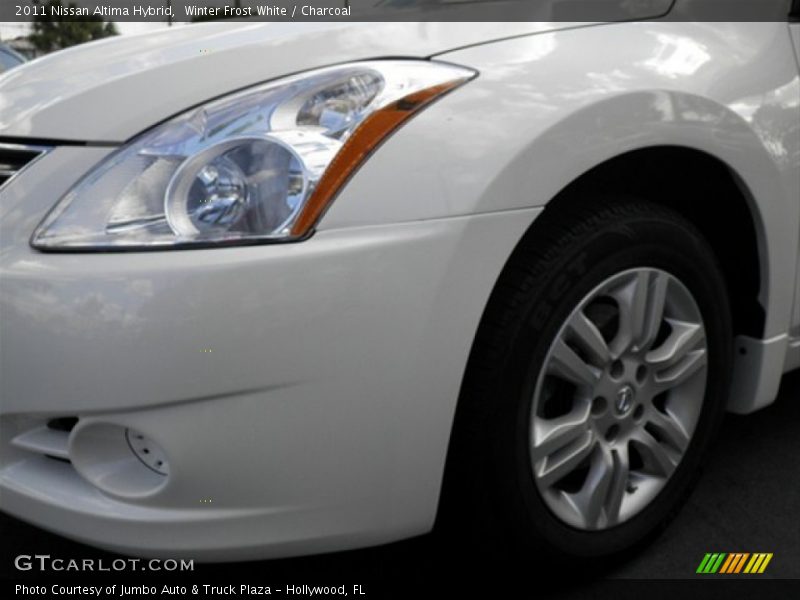 Winter Frost White / Charcoal 2011 Nissan Altima Hybrid