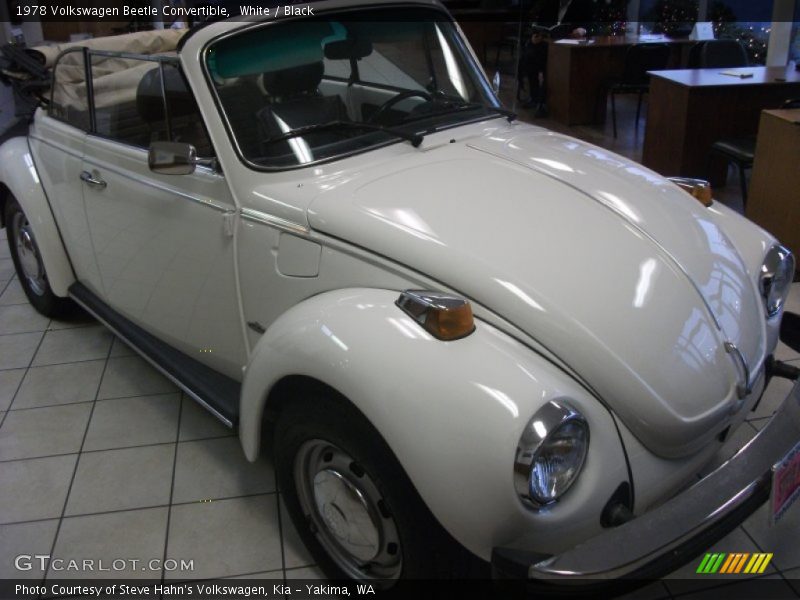 White / Black 1978 Volkswagen Beetle Convertible