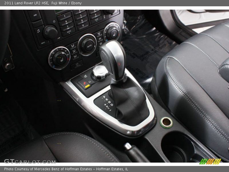 Fuji White / Ebony 2011 Land Rover LR2 HSE