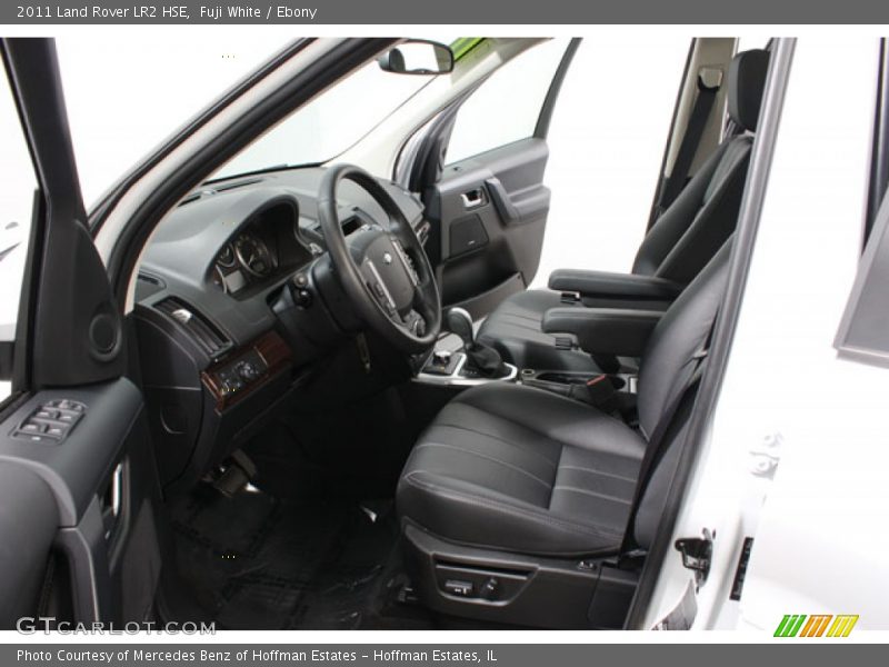 Fuji White / Ebony 2011 Land Rover LR2 HSE