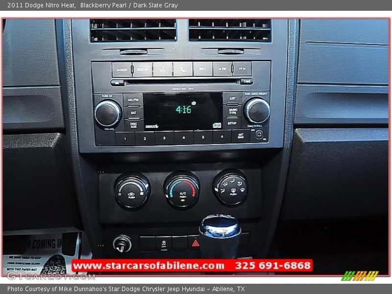 Blackberry Pearl / Dark Slate Gray 2011 Dodge Nitro Heat