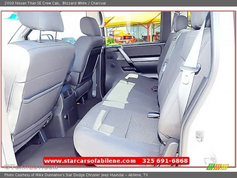 Blizzard White / Charcoal 2009 Nissan Titan SE Crew Cab