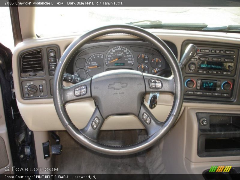 Dark Blue Metallic / Tan/Neutral 2005 Chevrolet Avalanche LT 4x4