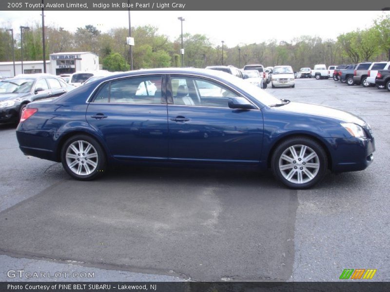 Indigo Ink Blue Pearl / Light Gray 2005 Toyota Avalon Limited