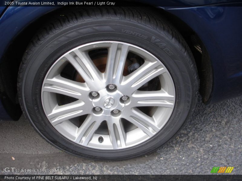 Indigo Ink Blue Pearl / Light Gray 2005 Toyota Avalon Limited