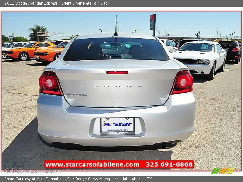Bright Silver Metallic / Black 2011 Dodge Avenger Express