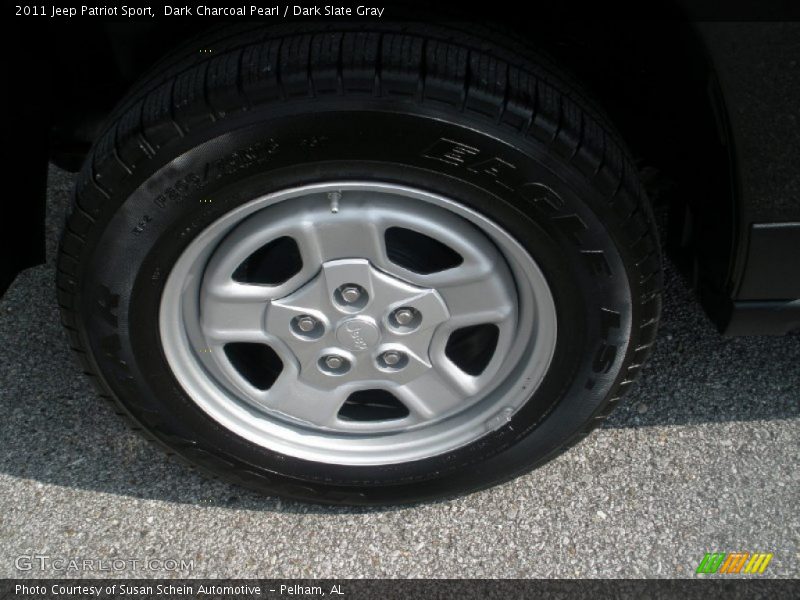 Dark Charcoal Pearl / Dark Slate Gray 2011 Jeep Patriot Sport