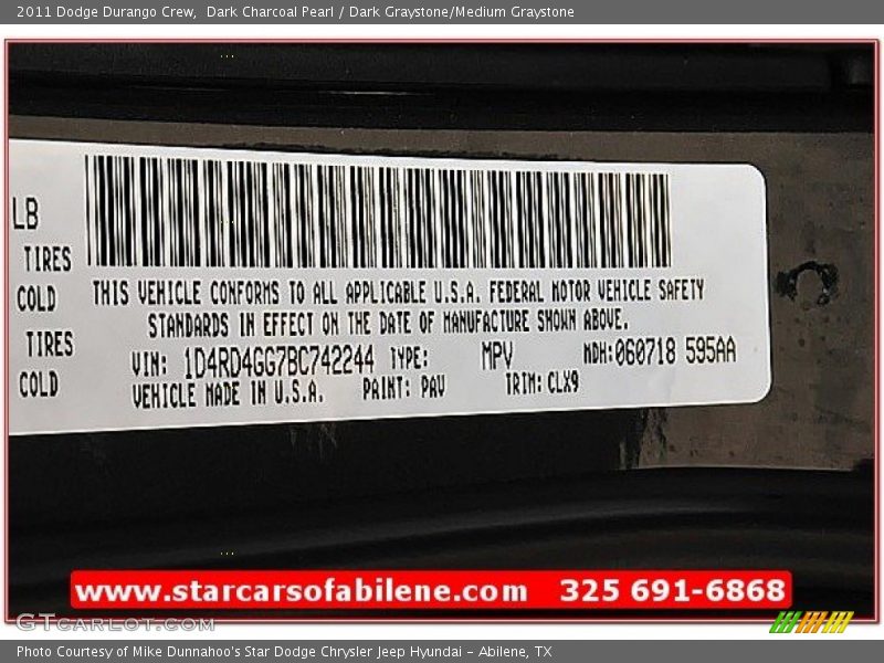Dark Charcoal Pearl / Dark Graystone/Medium Graystone 2011 Dodge Durango Crew