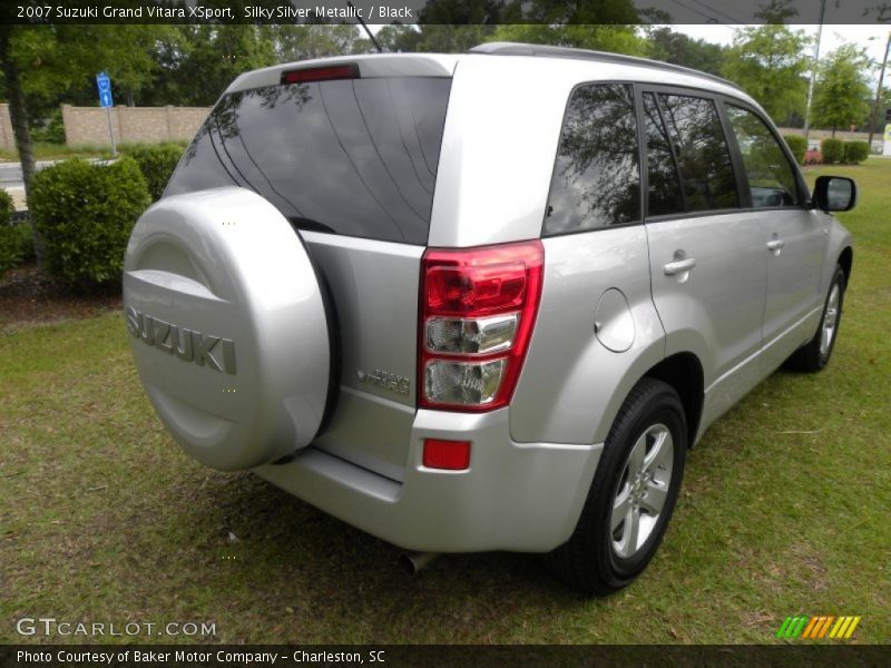 Silky Silver Metallic / Black 2007 Suzuki Grand Vitara XSport