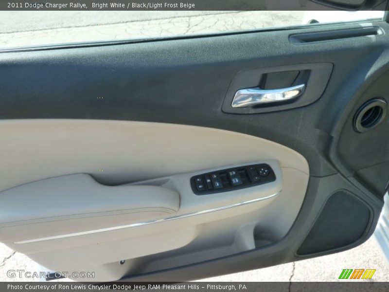 Bright White / Black/Light Frost Beige 2011 Dodge Charger Rallye