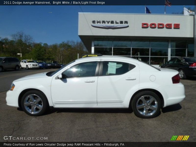Bright White / Black/Light Frost Beige 2011 Dodge Avenger Mainstreet