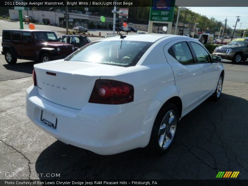 Bright White / Black/Light Frost Beige 2011 Dodge Avenger Mainstreet