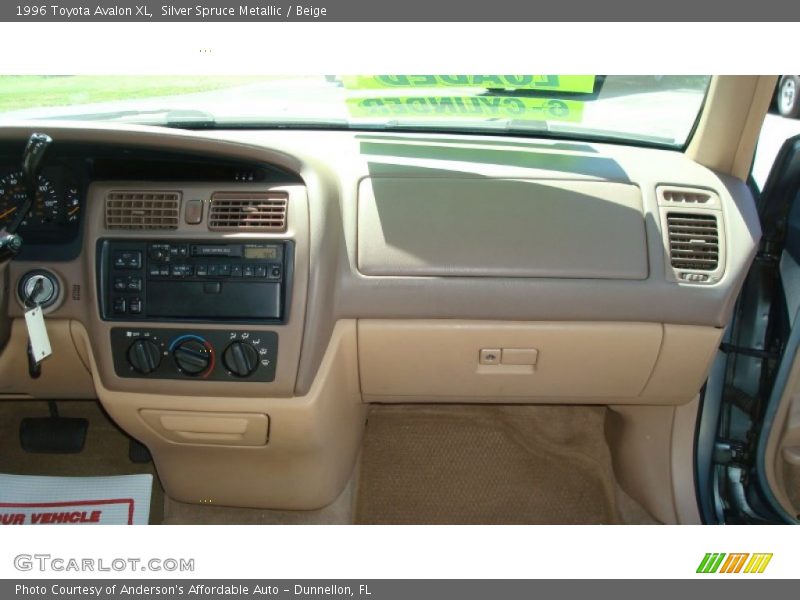 Silver Spruce Metallic / Beige 1996 Toyota Avalon XL