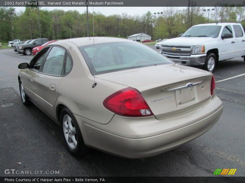 Harvest Gold Metallic / Medium Parchment 2001 Ford Taurus SES