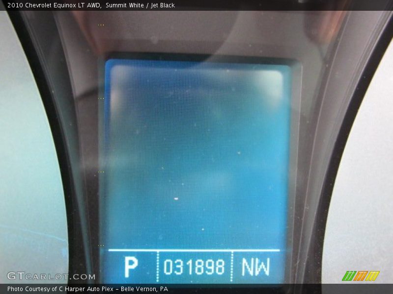 Summit White / Jet Black 2010 Chevrolet Equinox LT AWD