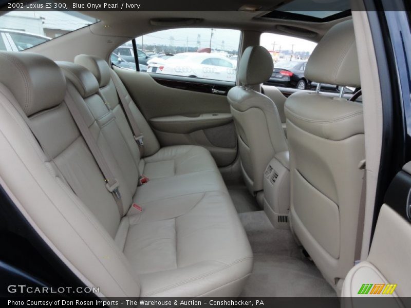 Blue Onyx Pearl / Ivory 2002 Lexus ES 300