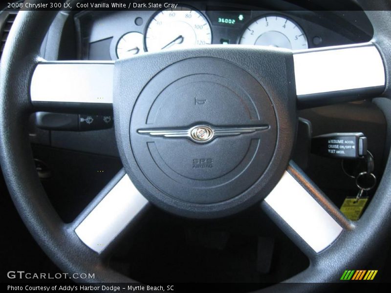 Cool Vanilla White / Dark Slate Gray 2008 Chrysler 300 LX