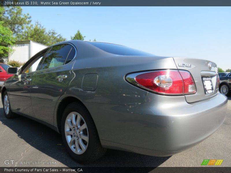 Mystic Sea Green Opalescent / Ivory 2004 Lexus ES 330