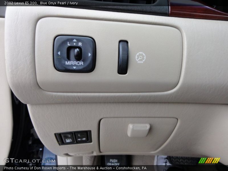 Blue Onyx Pearl / Ivory 2002 Lexus ES 300