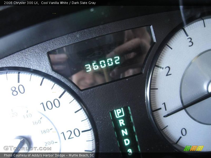Cool Vanilla White / Dark Slate Gray 2008 Chrysler 300 LX