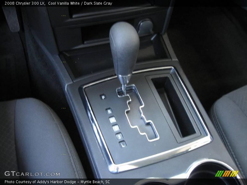 Cool Vanilla White / Dark Slate Gray 2008 Chrysler 300 LX