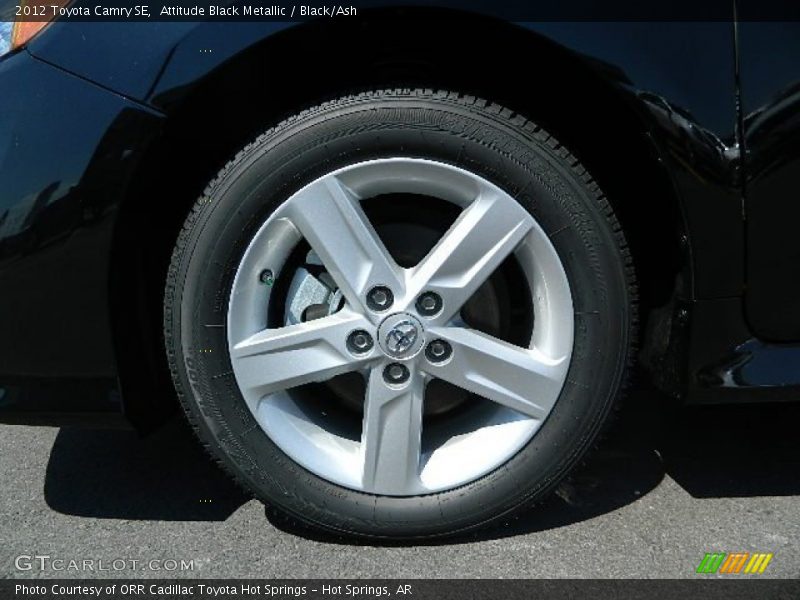 Attitude Black Metallic / Black/Ash 2012 Toyota Camry SE