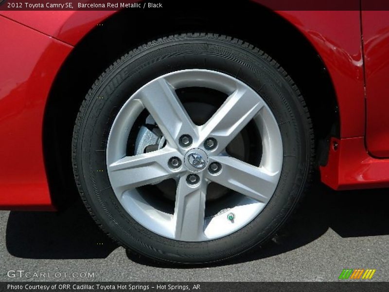 Barcelona Red Metallic / Black 2012 Toyota Camry SE
